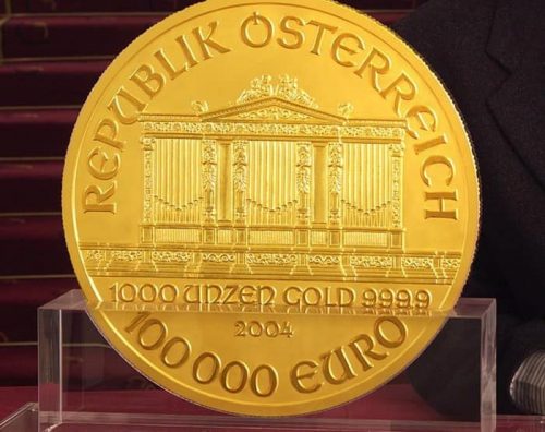 100000 евро золотая монета