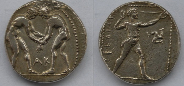  монеты начали чеканить в Памфилии