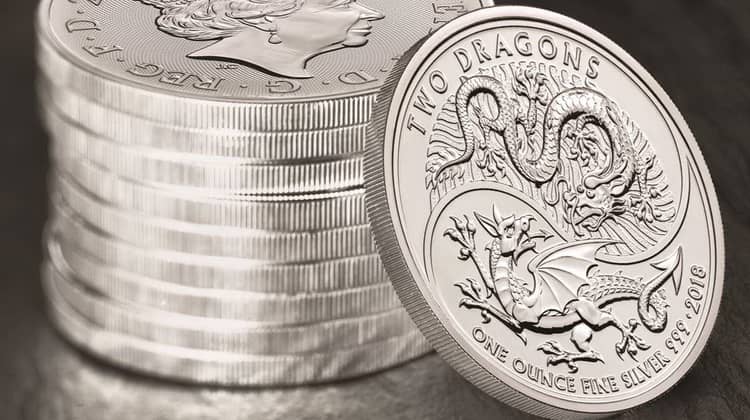 Лунная серия серебряных британских монет